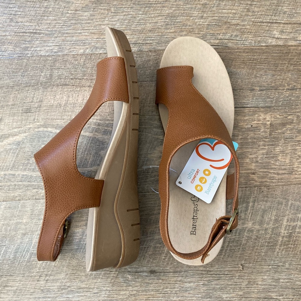 Baretraps | Cennet Ultra Comfort Brown Toe Ring Adjustable Buckle Wedge Sandals